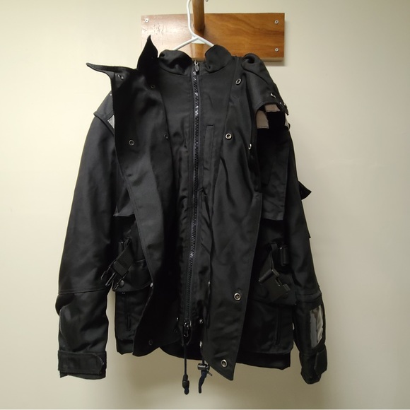 Triumph Motorcycle Vintage Triple T
Connections Checkered. Great used condition - Picture 8 of 16